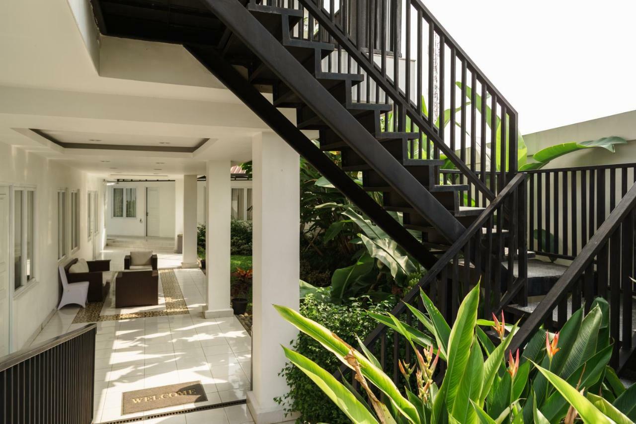 Reddoorz Plus Near Exit Toll Puncak 2 Bogor Exterior foto